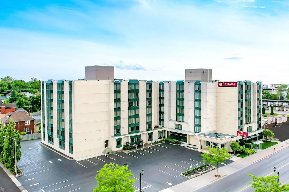Ramada By Wyndham Niagara Falls Near The Falls Exterior foto