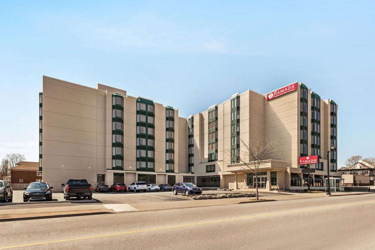 Ramada By Wyndham Niagara Falls Near The Falls Exterior foto
